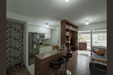 Apartamento à venda com 67m², 1 quarto e 1 vagaSala