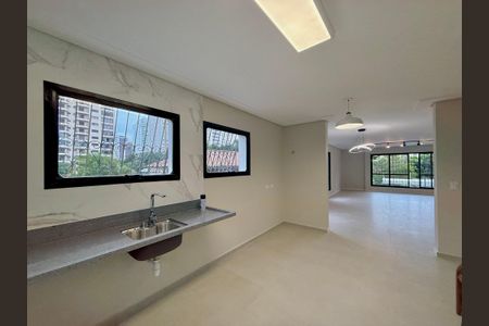 Apartamento à venda com 180m², 3 quartos e 3 vagasCozinha 