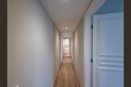 Apartamento à venda com 180m², 3 quartos e 3 vagasCorredor Suítes 