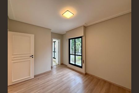 Apartamento à venda com 180m², 3 quartos e 3 vagasSuíte 1