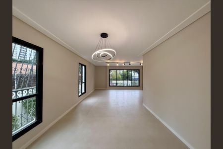 Apartamento à venda com 180m², 3 quartos e 3 vagasSala 