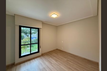 Apartamento à venda com 180m², 3 quartos e 3 vagasSuíte 1