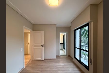 Apartamento à venda com 180m², 3 quartos e 3 vagasSuíte 1