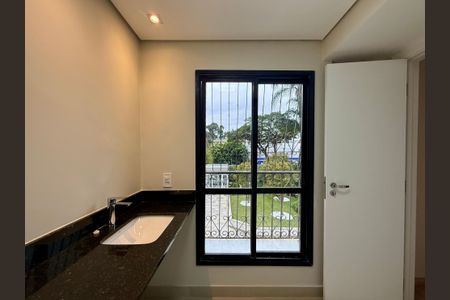 Apartamento à venda com 180m², 3 quartos e 3 vagasBanheiro Suíte 1