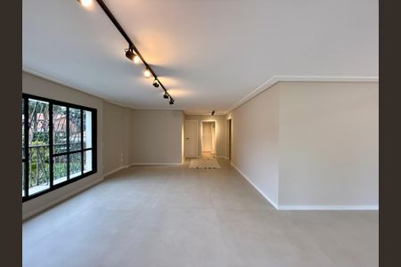 Apartamento à venda com 180m², 3 quartos e 3 vagasSala 