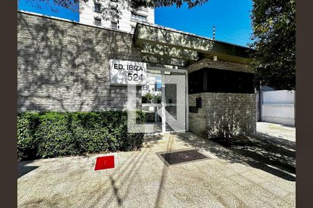 Apartamento à venda com 180m², 3 quartos e 3 vagasFachada 