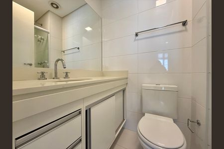 Apartamento para alugar com 63m², 2 quartos e 1 vaga Apartamento para alugar com 63m², 2 quartos e 1 vagaBanheiro Social