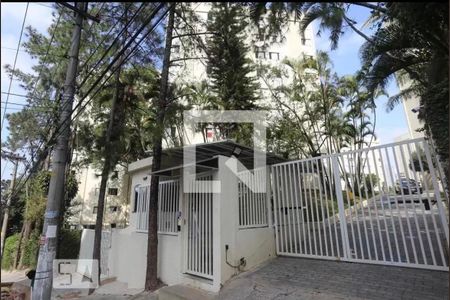 Apartamento para alugar com 60m², 2 quartos e 1 vagaFachada e portaria