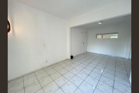 Sala de apartamento para alugar com 2 quartos, 60m² em Jardim das Vertentes, São Paulo