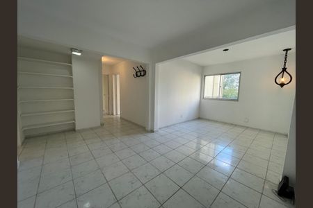 Sala de apartamento para alugar com 2 quartos, 60m² em Jardim das Vertentes, São Paulo