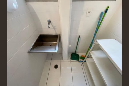 Apartamento para alugar com 60m², 2 quartos e 1 vagaÁrea de Serviço