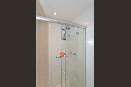 Apartamento à venda com 87m², 2 quartos e 2 vagasBanheiro da Suíte