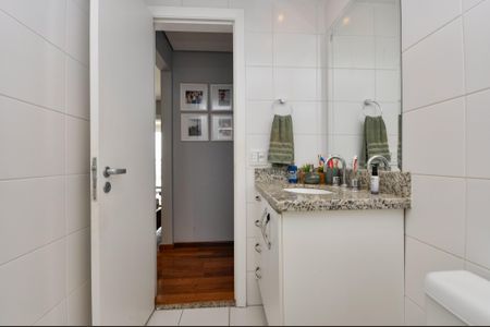Apartamento à venda com 87m², 2 quartos e 2 vagasBanheiro Social