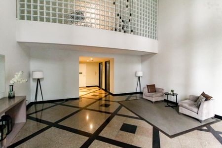 Apartamento à venda com 70m², 1 quarto e 2 vagas Apartamento à venda com 70m², 1 quarto e 2 vagasHall de entrada