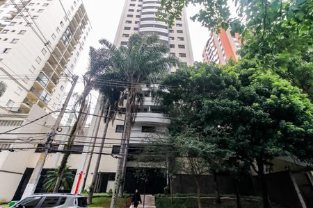 Apartamento à venda com 70m², 1 quarto e 2 vagas Apartamento à venda com 70m², 1 quarto e 2 vagasFachada do Prédio