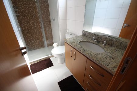 Apartamento à venda com 78m², 3 quartos e 1 vagaBanheiro da Suíte