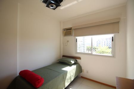 Apartamento à venda com 78m², 3 quartos e 1 vagaQuarto 2