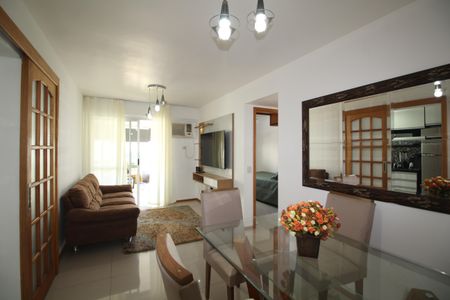 Sala de apartamento para alugar com 3 quartos, 78m² em Jacarepaguá, Rio de Janeiro