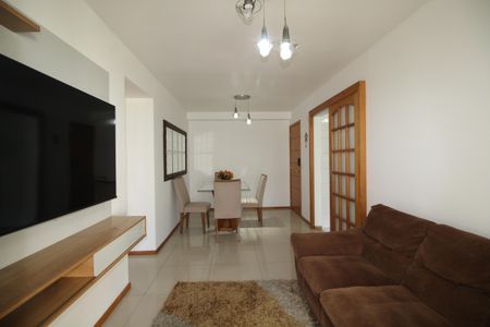 Sala de apartamento para alugar com 3 quartos, 78m² em Jacarepaguá, Rio de Janeiro