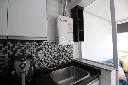 Apartamento à venda com 78m², 3 quartos e 1 vagaÁrea de Serviço