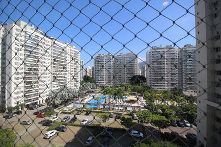 Sala - Vista de apartamento para alugar com 3 quartos, 78m² em Jacarepaguá, Rio de Janeiro