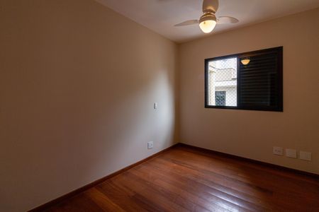 Apartamento para alugar com 170m², 4 quartos e 3 vagasQuarto 2