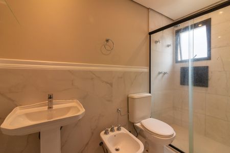 Apartamento para alugar com 170m², 4 quartos e 3 vagasBanheiro Suíte 1