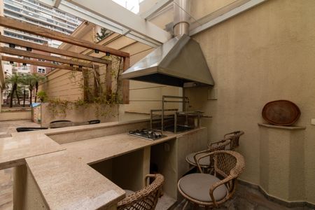 Apartamento para alugar com 170m², 4 quartos e 3 vagasÁrea comum - Churrasqueira