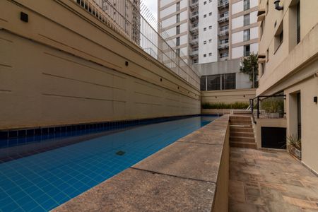 Apartamento para alugar com 170m², 4 quartos e 3 vagasÁrea comum - Piscina