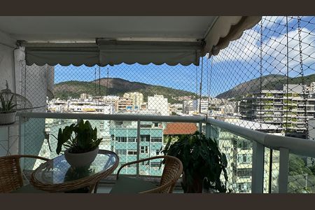 Apartamento à venda com 136m², 3 quartos e 2 vagas