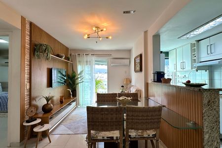 Apartamento à venda com 136m², 3 quartos e 2 vagas