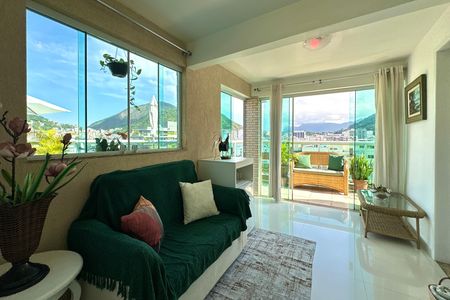 Apartamento à venda com 136m², 3 quartos e 2 vagas
