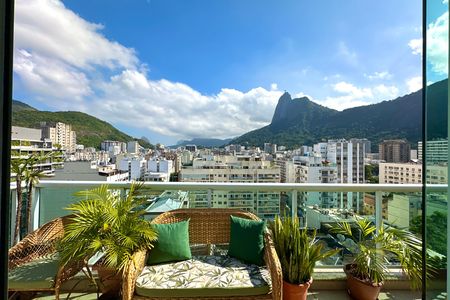 Apartamento à venda com 136m², 3 quartos e 2 vagas