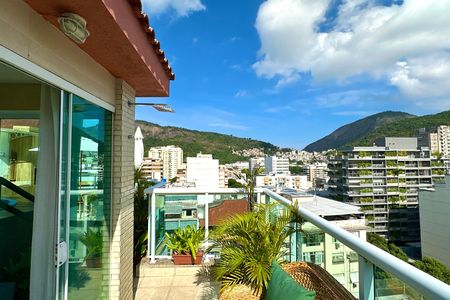 Apartamento à venda com 136m², 3 quartos e 2 vagas