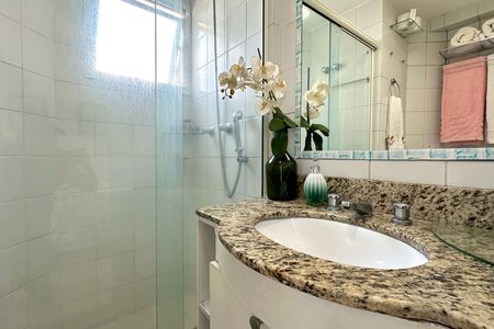 Apartamento à venda com 136m², 3 quartos e 2 vagas