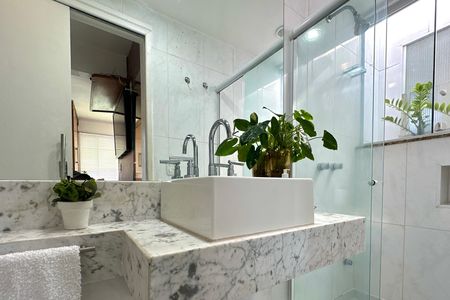 Apartamento à venda com 136m², 3 quartos e 2 vagas