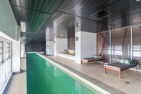 Apartamento à venda com 94m², 2 quartos e 2 vagasÁrea comum - Piscina Coberta