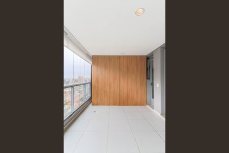 Apartamento à venda com 94m², 2 quartos e 2 vagasVaranda da Sala