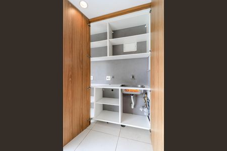 Apartamento à venda com 94m², 2 quartos e 2 vagasÁrea de Serviço