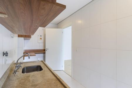Apartamento à venda com 94m², 2 quartos e 2 vagasCozinha
