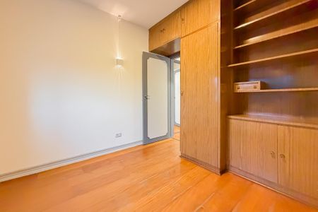 Apartamento à venda com 130m², 3 quartos e 1 vagaQuarto 2