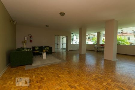 Apartamento à venda com 130m², 3 quartos e 1 vagaSalão de Festas