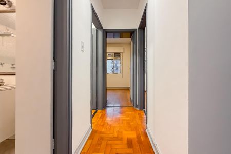 Corredor de apartamento para alugar com 3 quartos, 130m² em Vila Mariana, São Paulo
