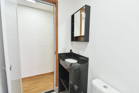 Casa de condomínio para alugar com 45m², 2 quartos e sem vagaBanheiro