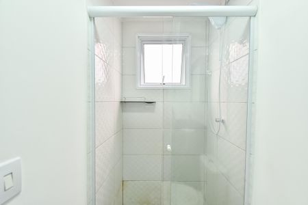 Casa de condomínio para alugar com 45m², 2 quartos e sem vagaBanheiro da suíte