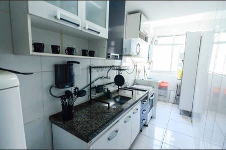 Apartamento para alugar com 75m², 2 quartos e 1 vagaCozinha