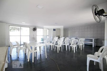 Apartamento para alugar com 75m², 2 quartos e 1 vagaÁrea comum
