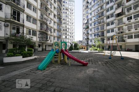 Apartamento para alugar com 75m², 2 quartos e 1 vagaÁrea comum