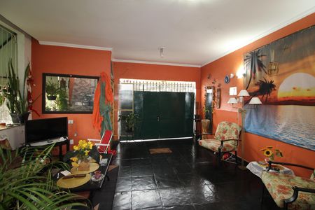Casa para alugar com 100m², 2 quartos e 1 vagaGaragem