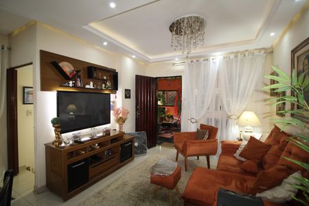 Sala de casa à venda com 2 quartos, 100m² em Taquara, Rio de Janeiro